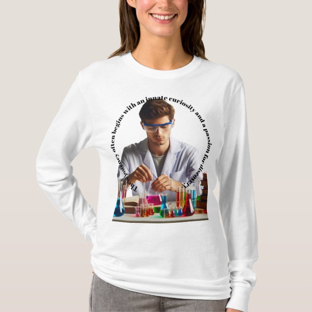 Deras resa börjar ofta med en innesluten resa t shirt (Framsida)