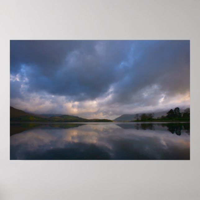 Derwentwater Reflection Poster (Framsidan)