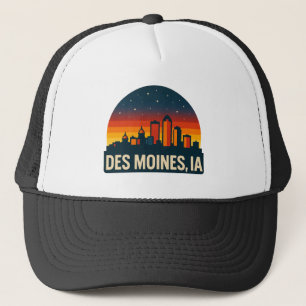 Des Moines Iowa Skyline   Retro Sunset Cityscape Keps
