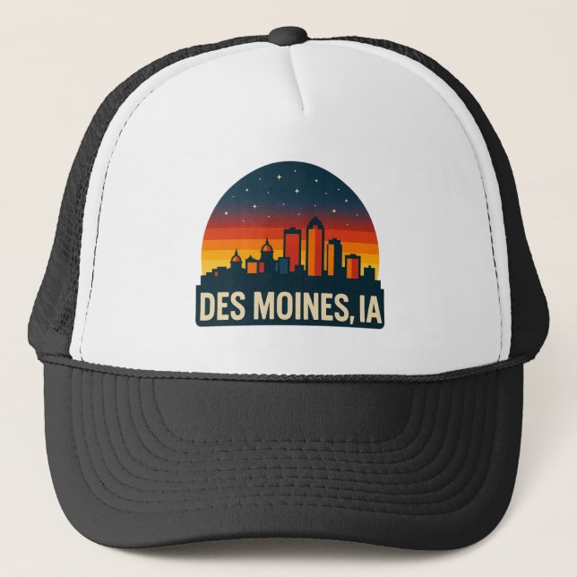 Des Moines Iowa Skyline | Retro Sunset Cityscape Keps (Framsida)