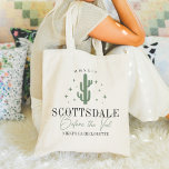 Desert Cactus Scottsdale Bachelorette Party Tygkasse<br><div class="desc">Välkomna gäster till er destination, bachelorette helg med den söta personligen tote bags. Utformningen har en grönt som illustreras med stjärnor, med två linjer anpassningsbar text nedanför, som visas med "Scottsdale before the Veil". Lägg till evenemanget namn längs grund och året böjdes över toppen. Färg kan ändras för att matcha...</div>