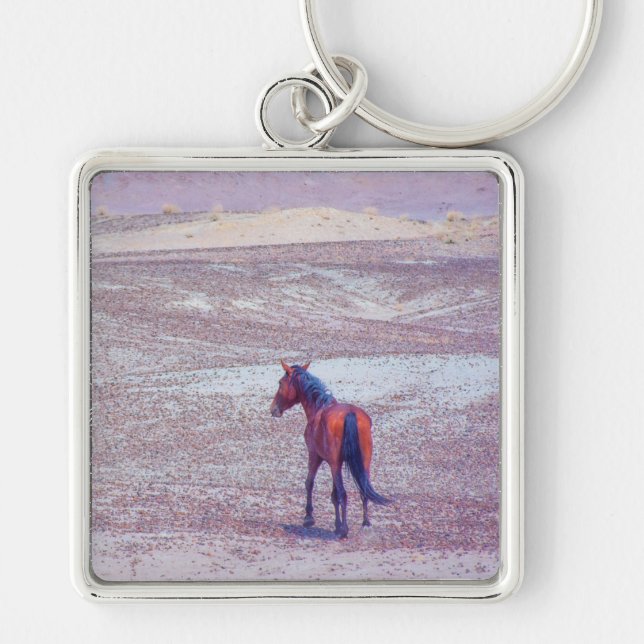 Desert Horse P8640 Fyrkantig Silverfärgad Nyckelring (Framsidan)
