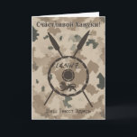 Desert Maccabee Shield and Spears - Ryssland Helgkort<br><div class="desc">En militär brun "subdued" stil-bild av en Maccabee&#39;s sköld och två spjut på en ökenkamerabakgrund. Skölden är adsorberad med en lejon text som läser "Yisrael" (Israel) i alfabetet Paleo-Hebrew. Kyrillisk text (rysk text), "С ч а и budfinbjudanden budfinauktioner budfinauktioner!" (Schastlivoi Hanuki - Lycklig Chanukkah) visas också. Lägg till ytterligare text...</div>
