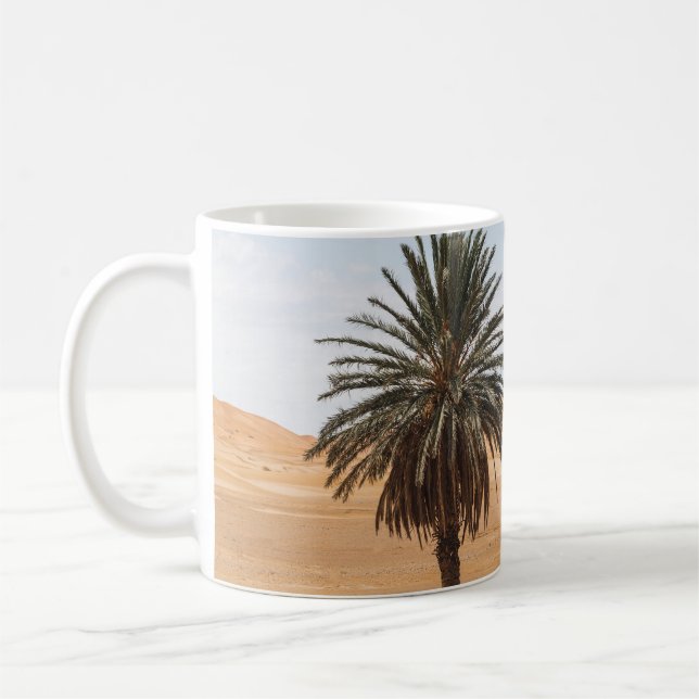 Desert Oasis: Sahara Handflatan Landskap. Kaffemugg (Vänster)
