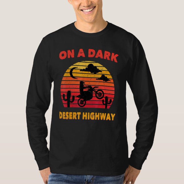 Desert - på en Mörk öknar Highway- Mojave - Cactus T Shirt (Framsida)