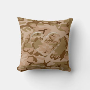 Desert Sand Camo Pillow med kamouflerat hjärta Kudde