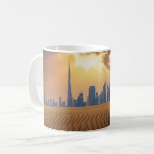 Deserts   Dubais Skyline View från Sand Dune Kaffemugg