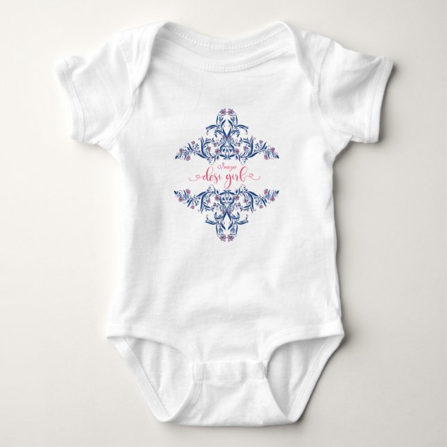 Desi Girl Text med Blommigt Persian Henna Mönster T Shirt (Framsida)