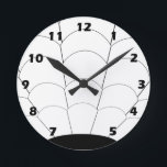 Design av Snäckan Art Deco, svart och vit Rund Klocka<br><div class="desc">Bild av väggurteckning som du kan anpassa med valfri text. Om du behöver hjälp med att anpassa kontaktar du oss genom länken på den här sidan. Klocka för dekoväggen.</div>