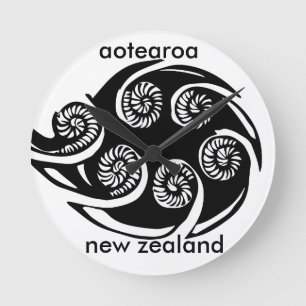 design för aotearoaNew Zealand koru Rund Klocka