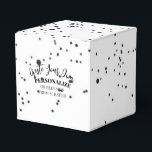 Designa din egen anpassade presentaskar<br><div class="desc">Lägg till lite personlig text eller gör om den här produkten helt från början genom att ersätta vår bild med din egen! Lägg till din egen text,  välj dina favorit teckensnitt och färger och besök Illusory Optics på Zazzle för mer.</div>