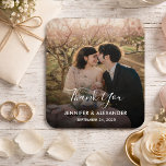 Designa eget foto Tack Bröllop Magnet<br><div class="desc">Designa eget foto Tack Bröllop kort.
Elegant fotomagnet för att tacka dina bröllopsgäster.
Du kan lägga till eget foto,  egen text och namn.</div>