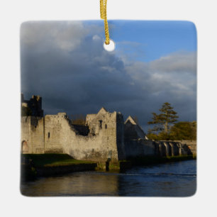 Desmond slott i Adare Irland Julgransprydnad Keramik