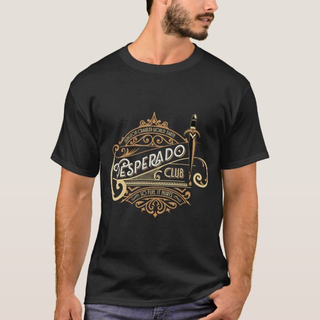 Desperado Club Logotyp Dungeon Crawler World: Eart T Shirt (Framsida)