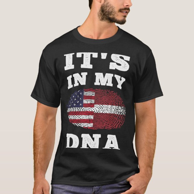 Dess i min DNA-amerikanska lettiska T Shirt (Framsida)