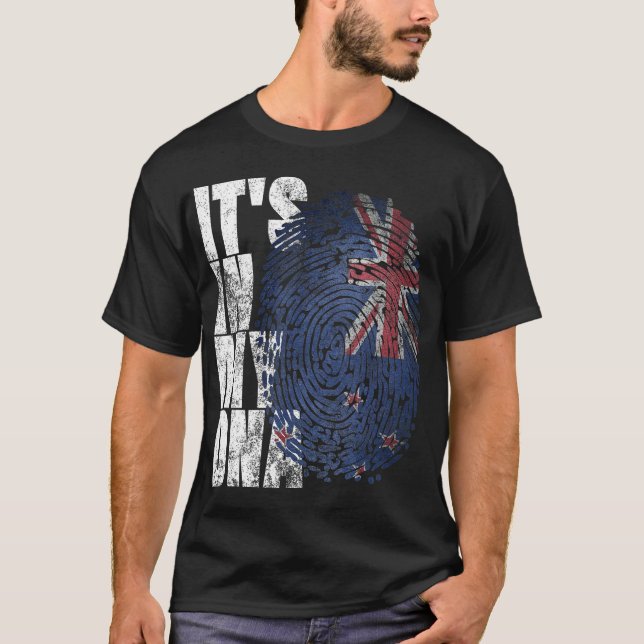 Dess i min DNA Nya Zeeland Maori Kiwi Gifts Haka T Shirt (Framsida)