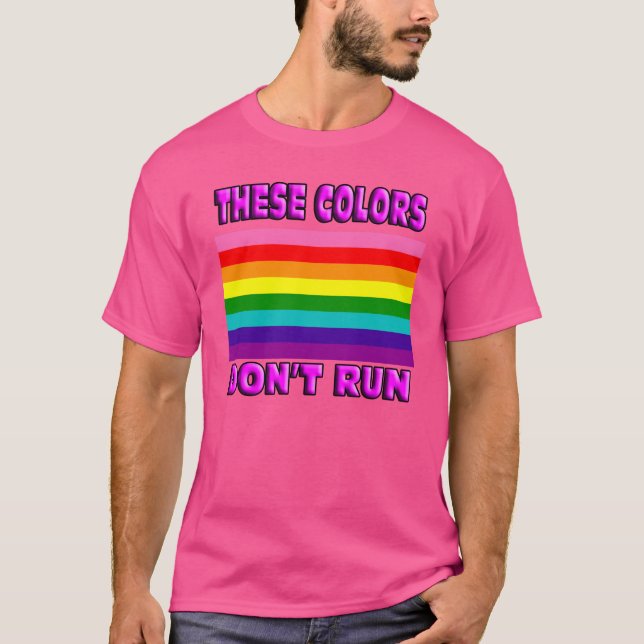 Dessa färger kör inte. Flagga för rand LGBT för Tee (Framsida)