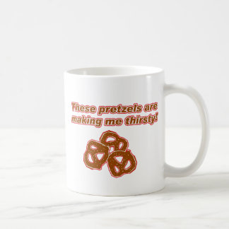 Dessa kringlor skapar mig som är törstig kaffemugg