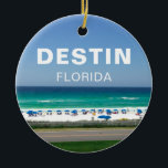 Destin Florida Beach Photography Seaside Julgransprydnad Keramik<br><div class="desc">Ett fantastiskt strandfotografi taget på ett favoritsemestermål för Floridians: Destin, Florida. Det vackra tealblåa havet vatten i Sandestin möter sandstranden för det perfekt ölandskapsbilden. Sälj dessa söta prydnadsföremål med fet vit typografi på din turiststrandbutik vid Destin eller köp dem för att skicka dem till dina vänner från din kustflykting. Bild...</div>