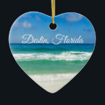 Destin Florida Benice Beach Photogratography Heart Julgransprydnad Keramik<br><div class="desc">Ett vackert strandfotografi som tagits på det perfekta semestermålet Destin i Florida. Den vackra grönten vatten i Sandestin tvättar upp till sandstranden under serene blå himmel för att göra perfekten till scenbild på semester.</div>