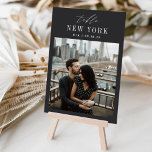 Destinationsfoto för bröllop och Namn Bordsnummer<br><div class="desc">Lägg till en speciell avslutande beröring till borden för bröllopsmottagning med de här anpassningsbarnas fotokort för bordsnummer. Namn varje bord efter ett minnesvärt resmål och lägg till ett foto och målet namn till dessa unika kortinnehavare. Ditt foto är justerat mot grund, med namn och initialer och bröllop centrerat överst på...</div>