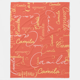 Det anpassade Camila-namnet upprepades till att bö Fleecefilt