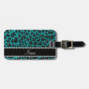 Det anpassade namnet "smart aqua glitter leopard" bagagebricka