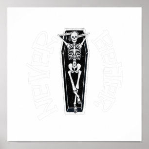 Det är aldrig bättre med Skullet i Koffin Hallo. Poster