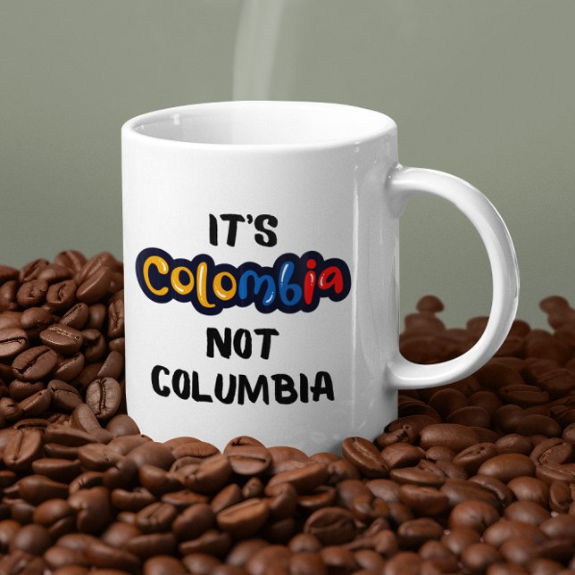 Det är Colombia, inte Columbia Funny Quote Kaffemugg (colombia not columbia colombian coffee mug)
