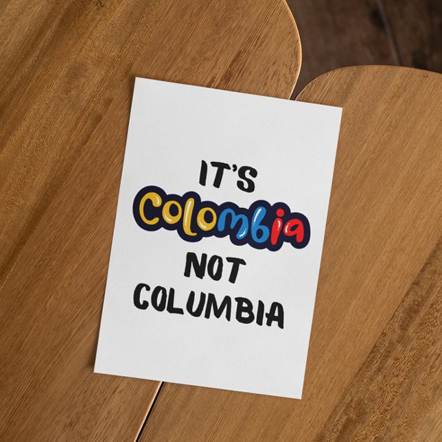 Det är Colombia, inte Columbia Funny Quote Vykort (funny colombia not columbia postcard)