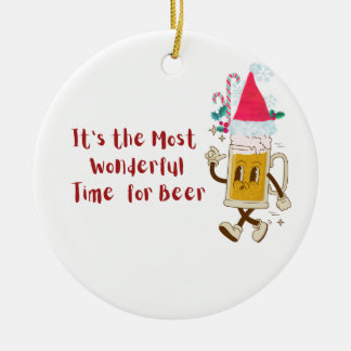 Det är den mest underbara tiden för en öl på en julgransprydnad keramik