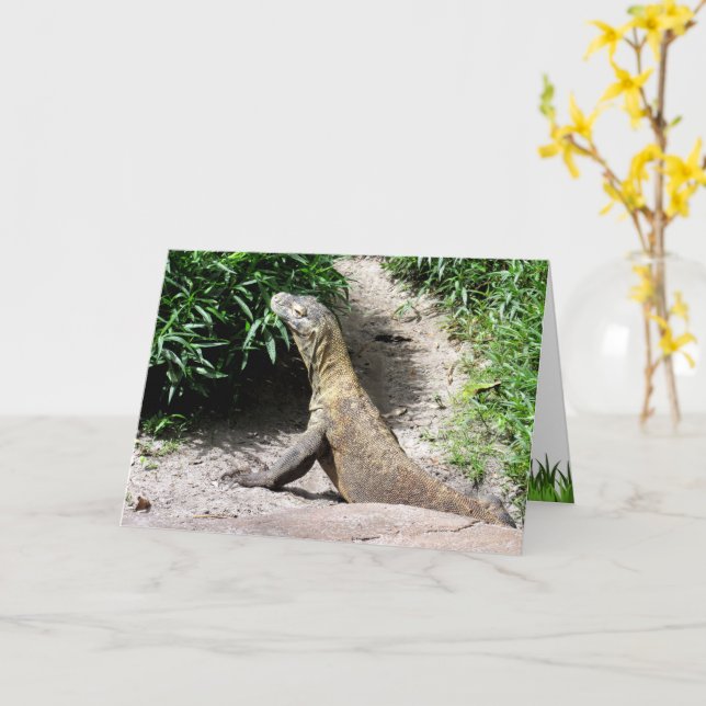 Det är din födelsedag - Walk på Vilden Side Komodo Kort (Gul blomma)