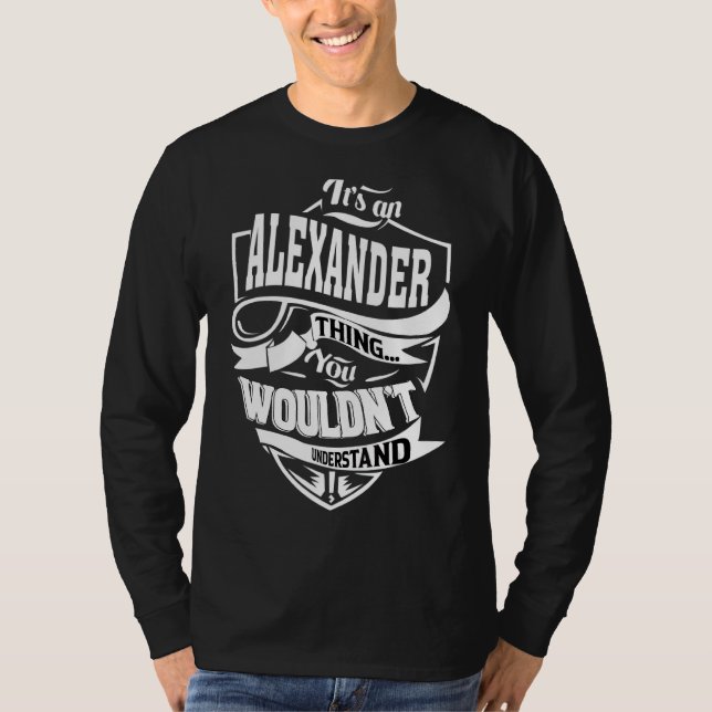 Det är en Alexander Sak T Shirt (Framsida)