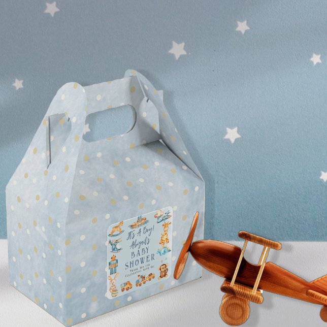 Det är en Boy Wooden | Spädbarnshuggare i fyllda L Presentaskar (Skapare uppladdad)