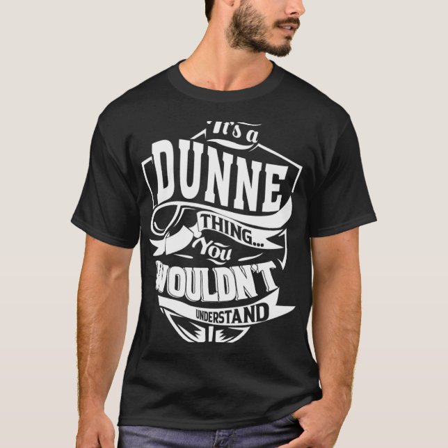 Det är en DUNNE Sak T Shirt (Framsida)