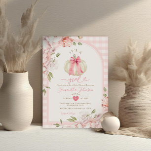 Det är en flicka Blommigt Rosa Gingham Baby Showe Inbjudningar