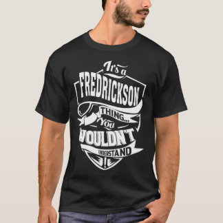Det är en FREDRICKSON Sak T Shirt