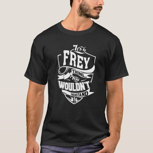 Det är en Frey Sak T Shirt (Framsida)