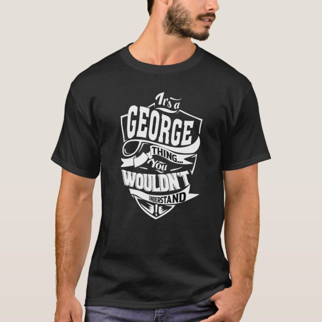 Det är en George Sak T Shirt (Framsida)
