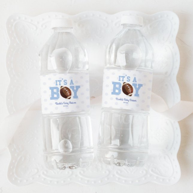 Det är en pojke! Blue Football Baby Shower Vattenflaskor Etikett (Skapare uppladdad)