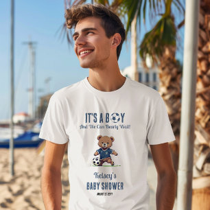 Det är en pojkvän som väntar på fotbollsspelare, b t shirt