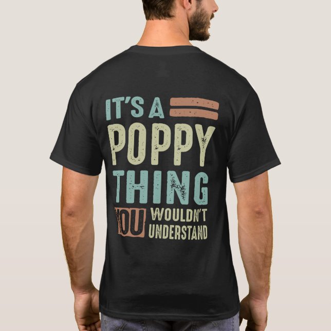 Det är en Poppy Sak T Shirt (Baksida)