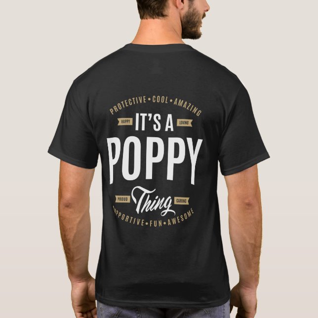 Det är en Poppy Sak Tee Shirt (Baksida)