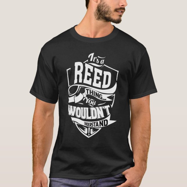 Det är en Reed Sak T Shirt (Framsida)