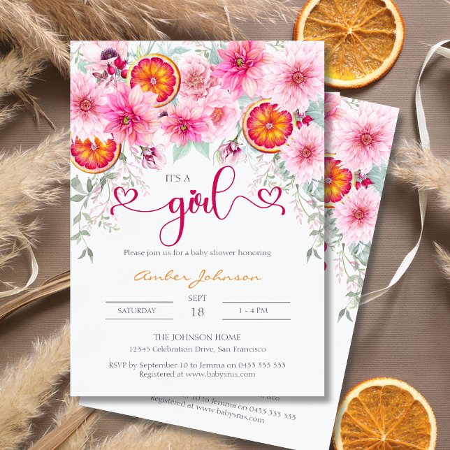 Det är en Rosa-Blommigt för citrusfrukter, en späd Inbjudningar (It's a girl baby shower invitation, pink peonies, pink dahlias and slices of orange)