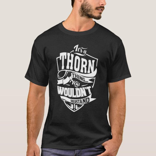 Det är en THORN Sak T Shirt (Framsida)