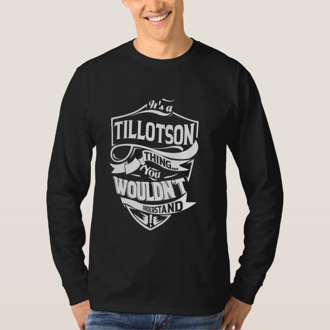 Det är en TILLOTSON Sak T Shirt (Framsida)