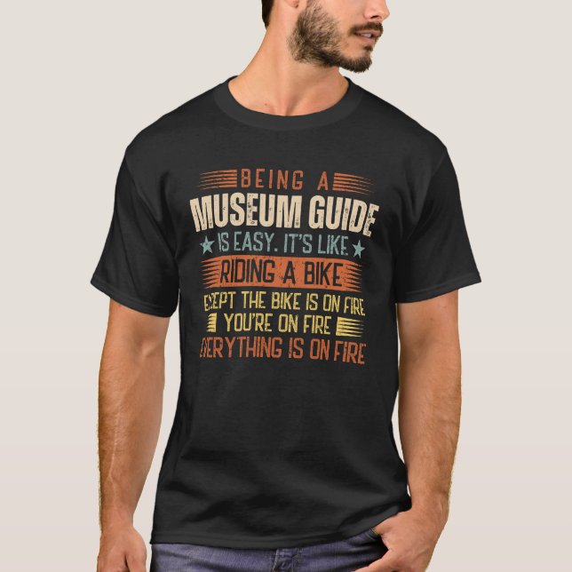 Det är enkelt att vara museiguide t shirt (Framsida)