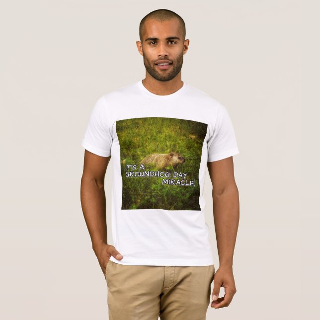 Det är ett underverk på en dag! T-shirt (Hel framsida)