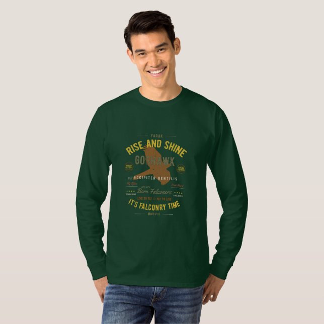 Det är Falconry Time! Goshawk T-shirt (Hel framsida)